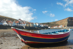 Staithes-beach-boat